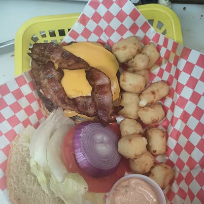 Bacon cheeseburger with Wisconsin cheese curds at Murry's Place